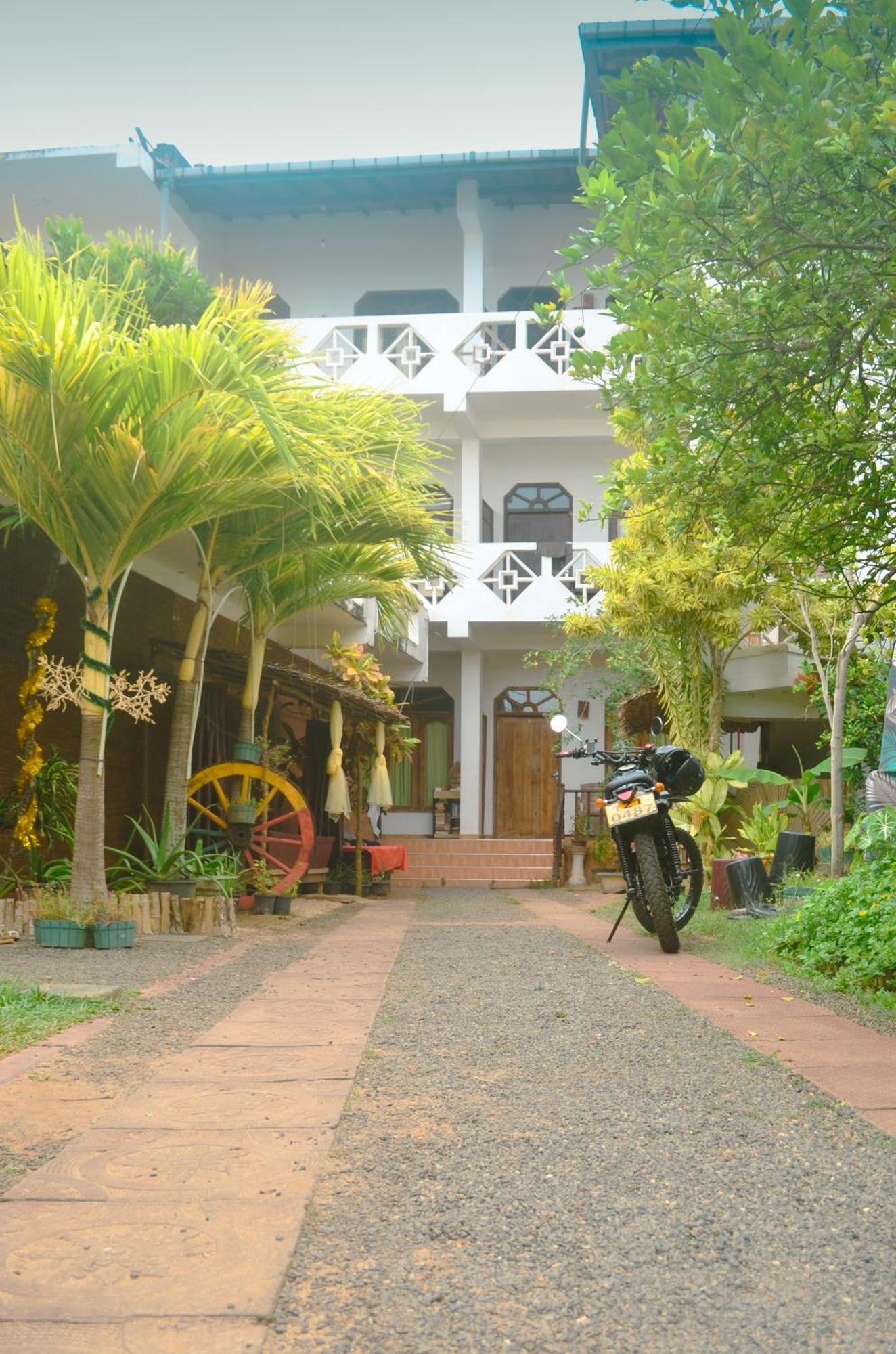Glow Accommadation Tangalle Buitenkant foto